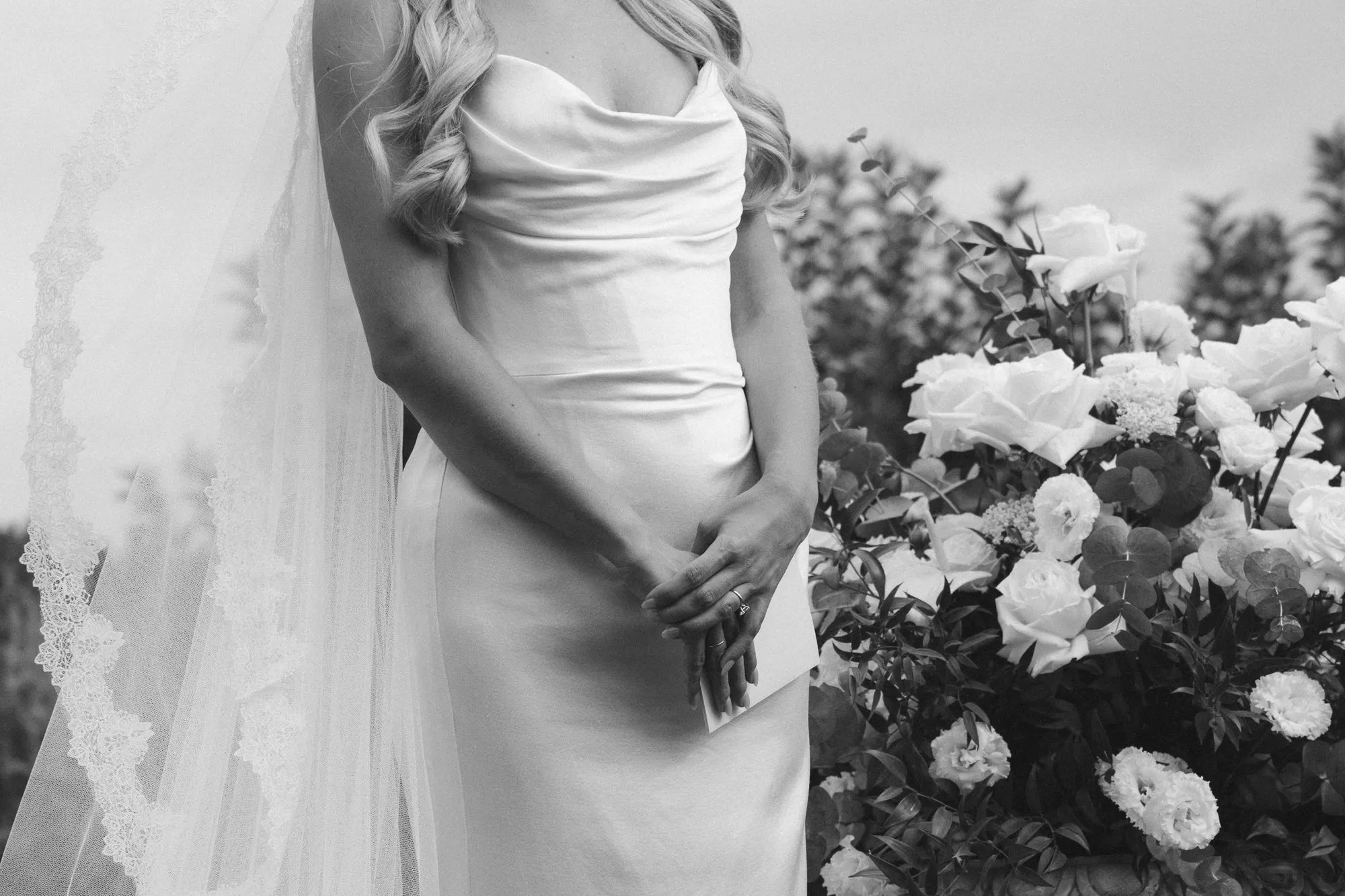 Moments from a Vola Via wedding day